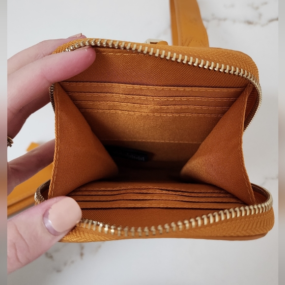 Crossbody Phone/Wallet Bag - Picture 5 of 7